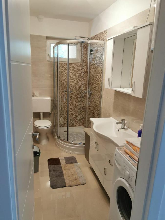 Apartman Marina セニ エクステリア 写真